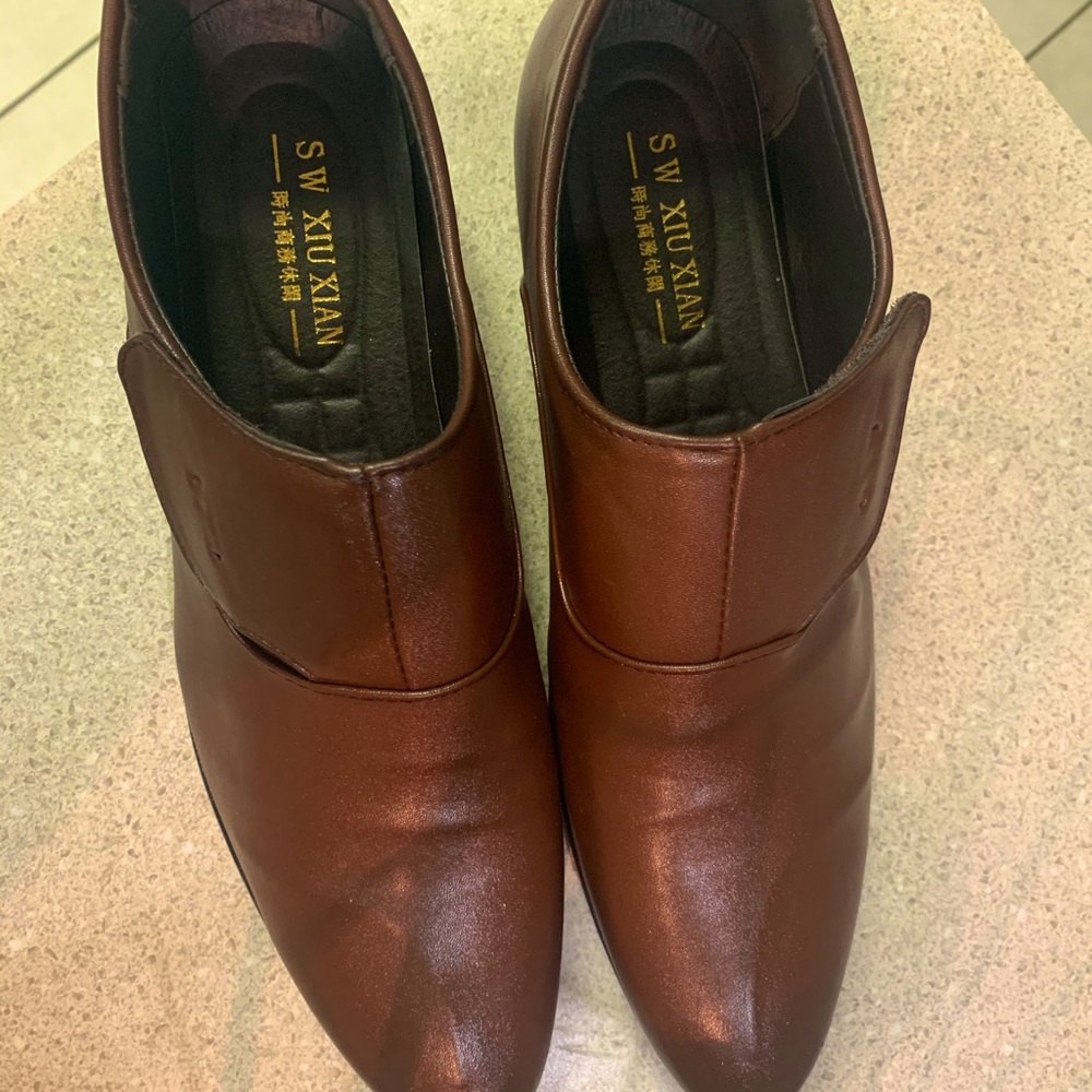 NWOT. New man’s dress shoes.
